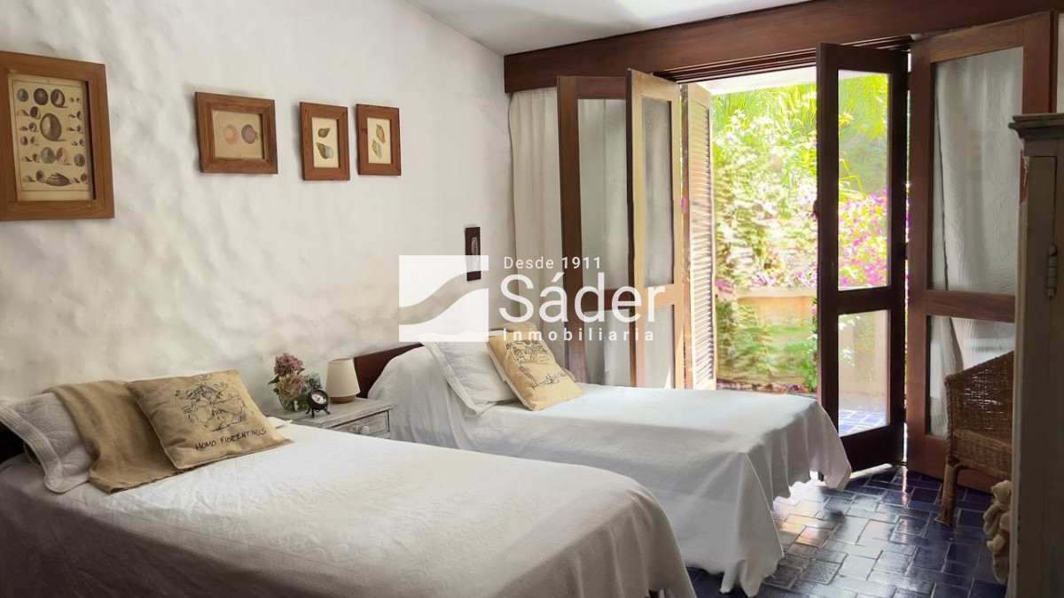 Casa ID.4339 - Chalet en San Rafael. 10 personas