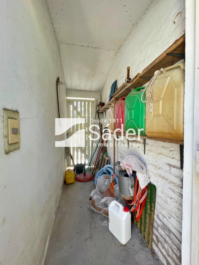 Casa ID.4517 - Espectacular casa en venta en Playa Mansa estilo clásico buena categoría