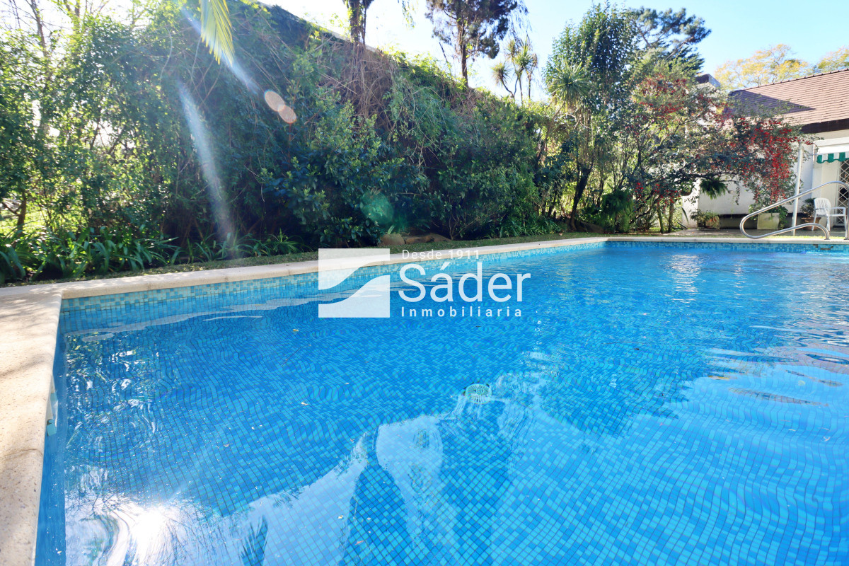 Casa ID.4256 - Chalet totalmente reciclado y en excelente ubicación