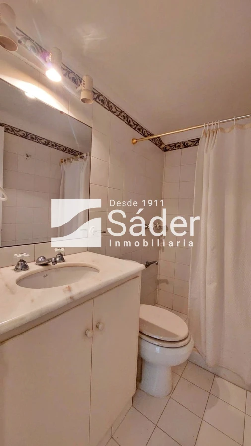 Casa ID.4546 - Casa en alquiler anual. Pinares a metros del mar