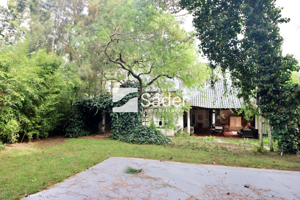 Casa ID.4043 - Quincho a 900 mts. del mar