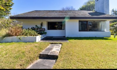 Casa en venta Pinares 2 dormitorios