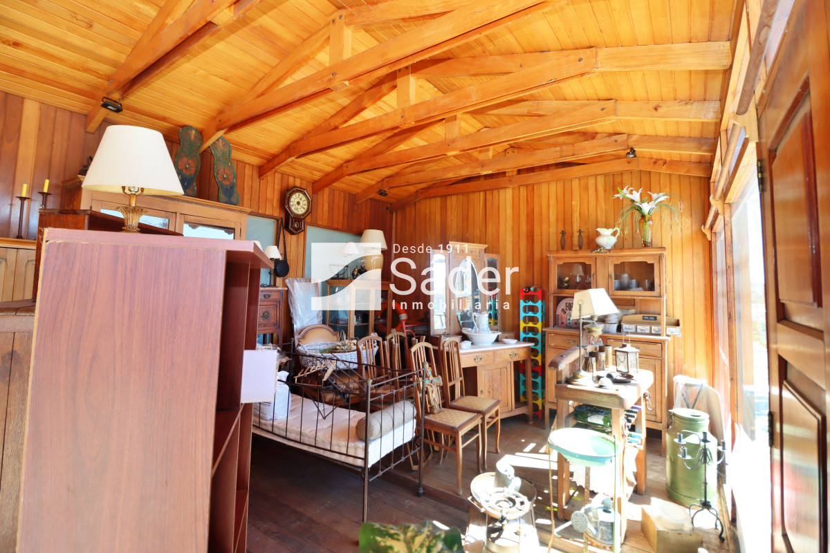 Local Comercial ID.4378 - Local con Galpón en el Centro de Maldonado, sobre Transitada Avenida 