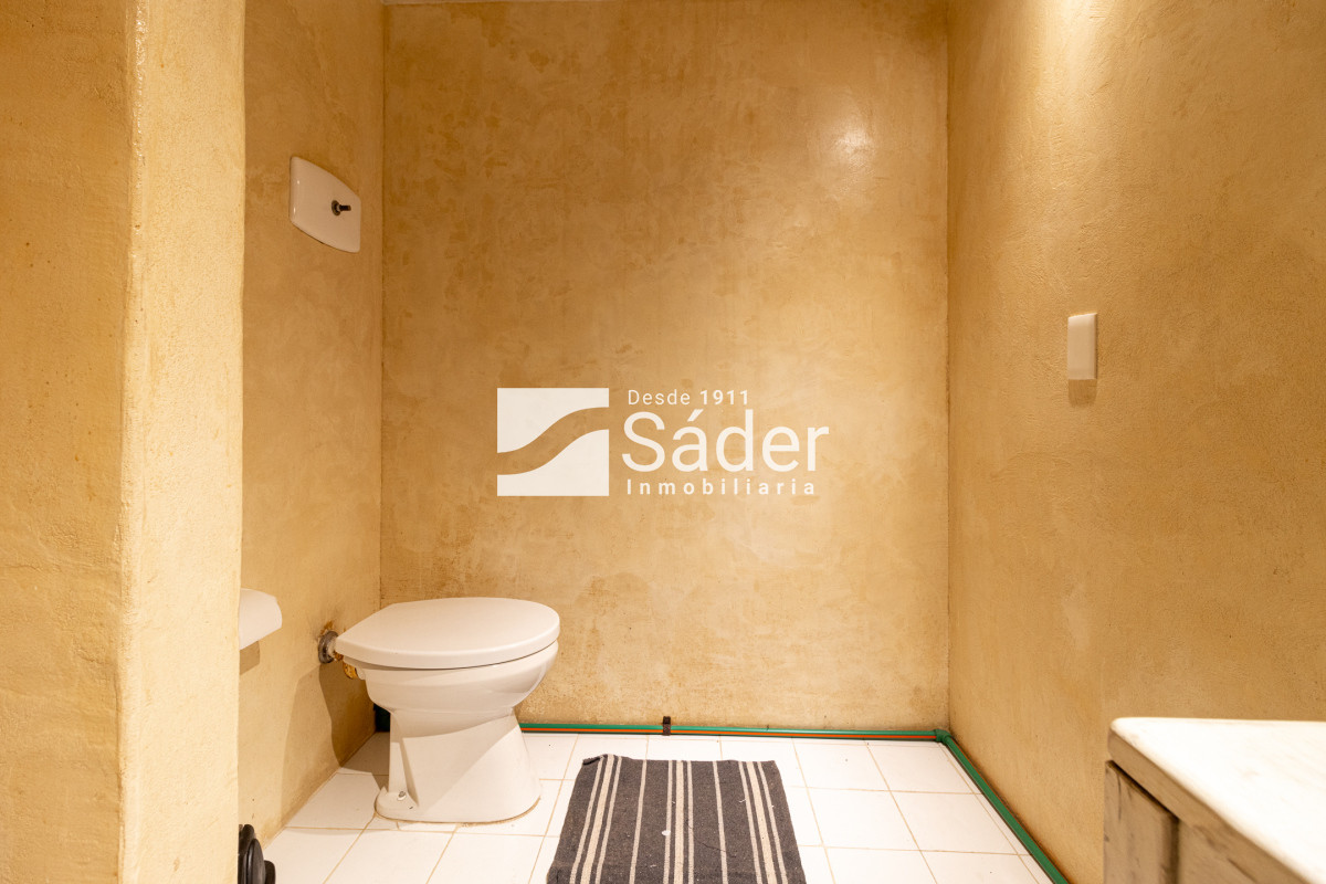 Local Comercial ID.3578 - Local Comercial en Av. Roosevelt