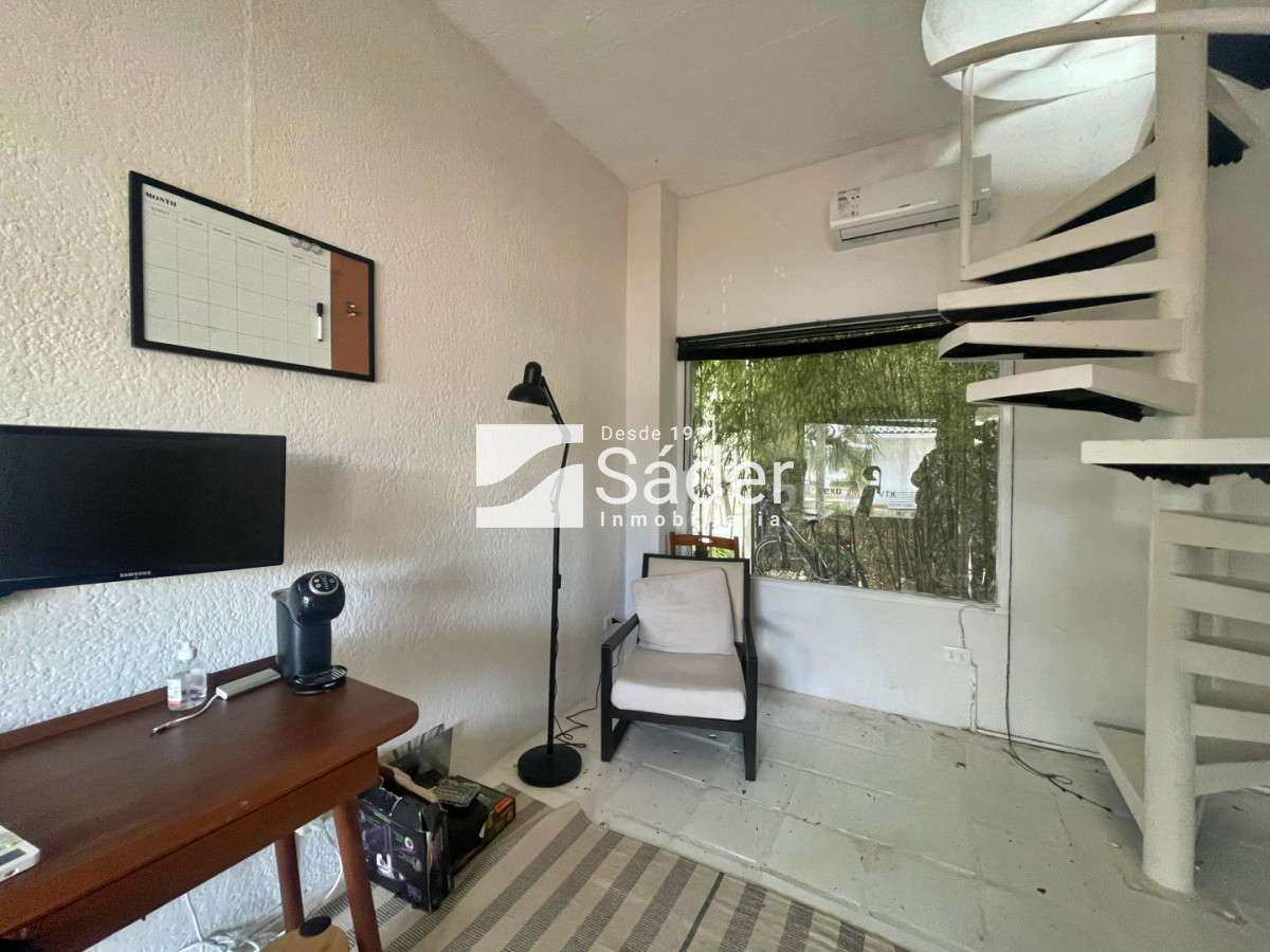 Local Comercial ID.4953 - VENTA EXCELENTE LOCAL COMERCIAL EN LA BARRA