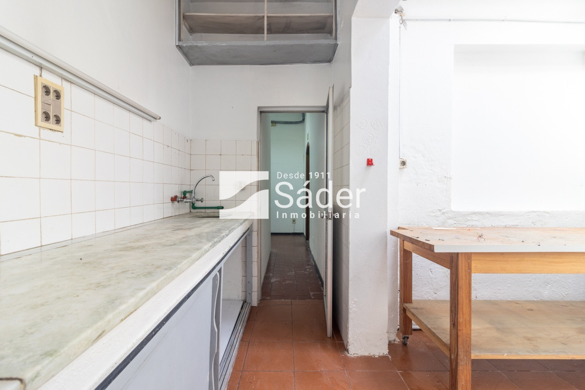 Local Comercial ID.3494 - Local comercial en el centro de Maldonado