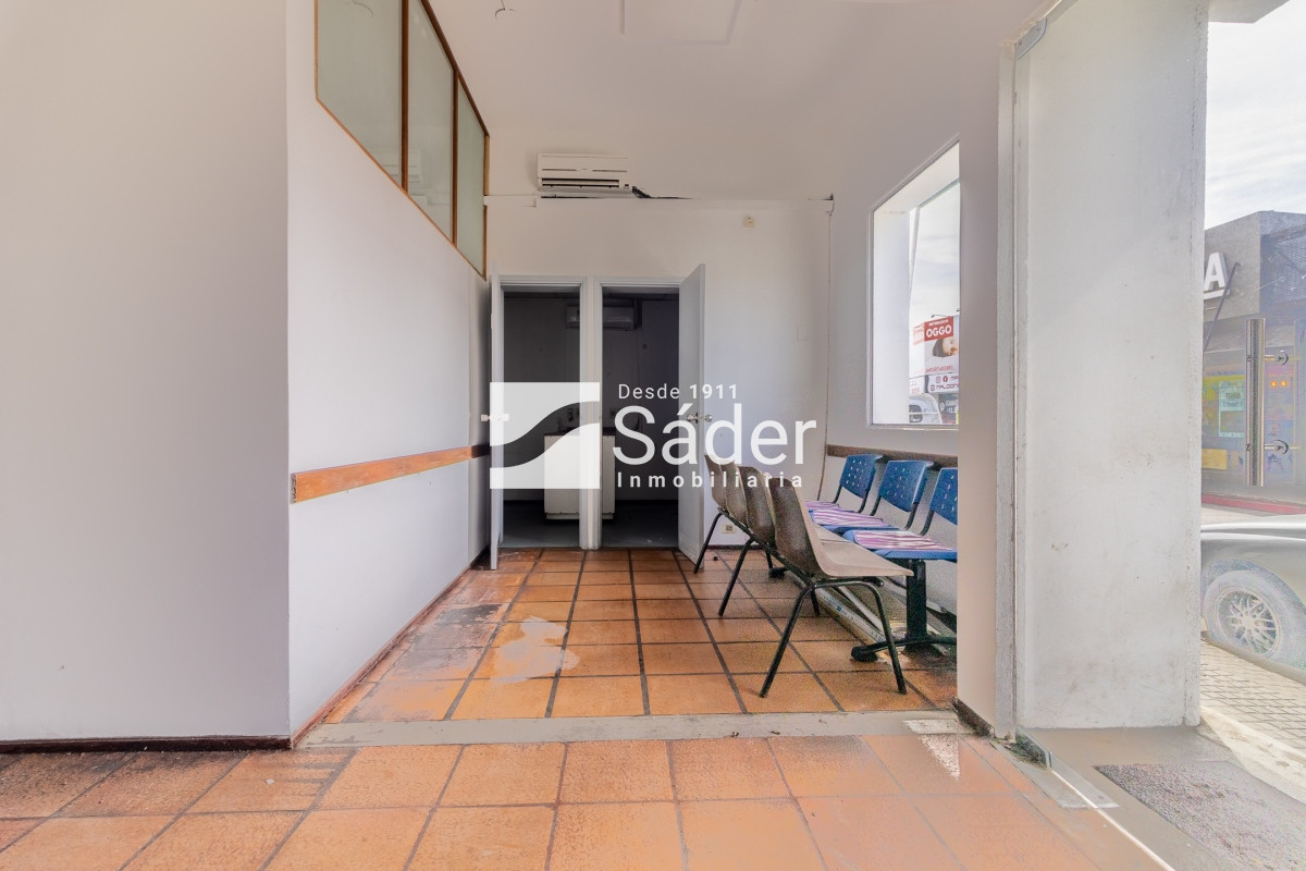 Local Comercial ID.3494 - Local comercial en el centro de Maldonado