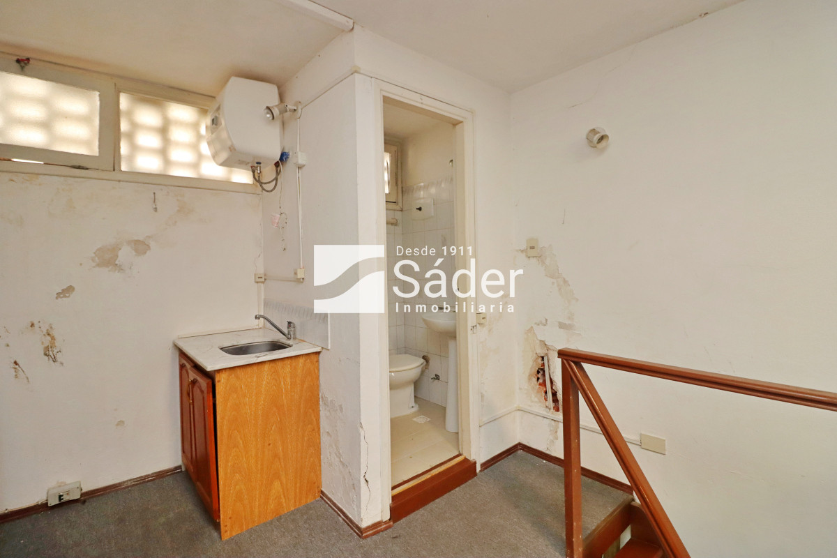 Local Comercial ID.4390 - Local en Península, 27 m2 en dos niveles