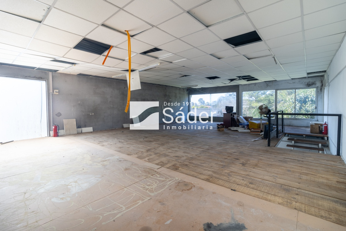 Local Comercial ID.3365 - Local con Renta en Maldonado 