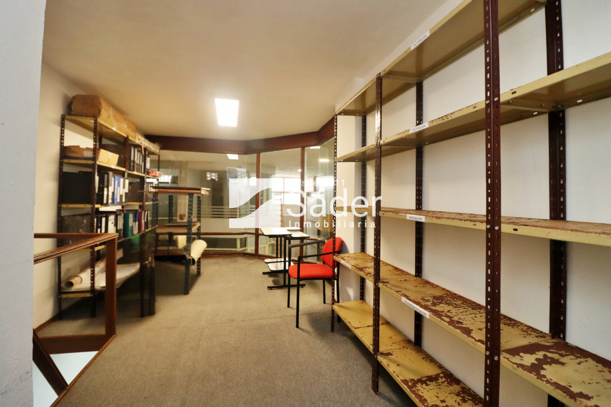 Local Comercial ID.4390 - Local en Península, 27 m2 en dos niveles