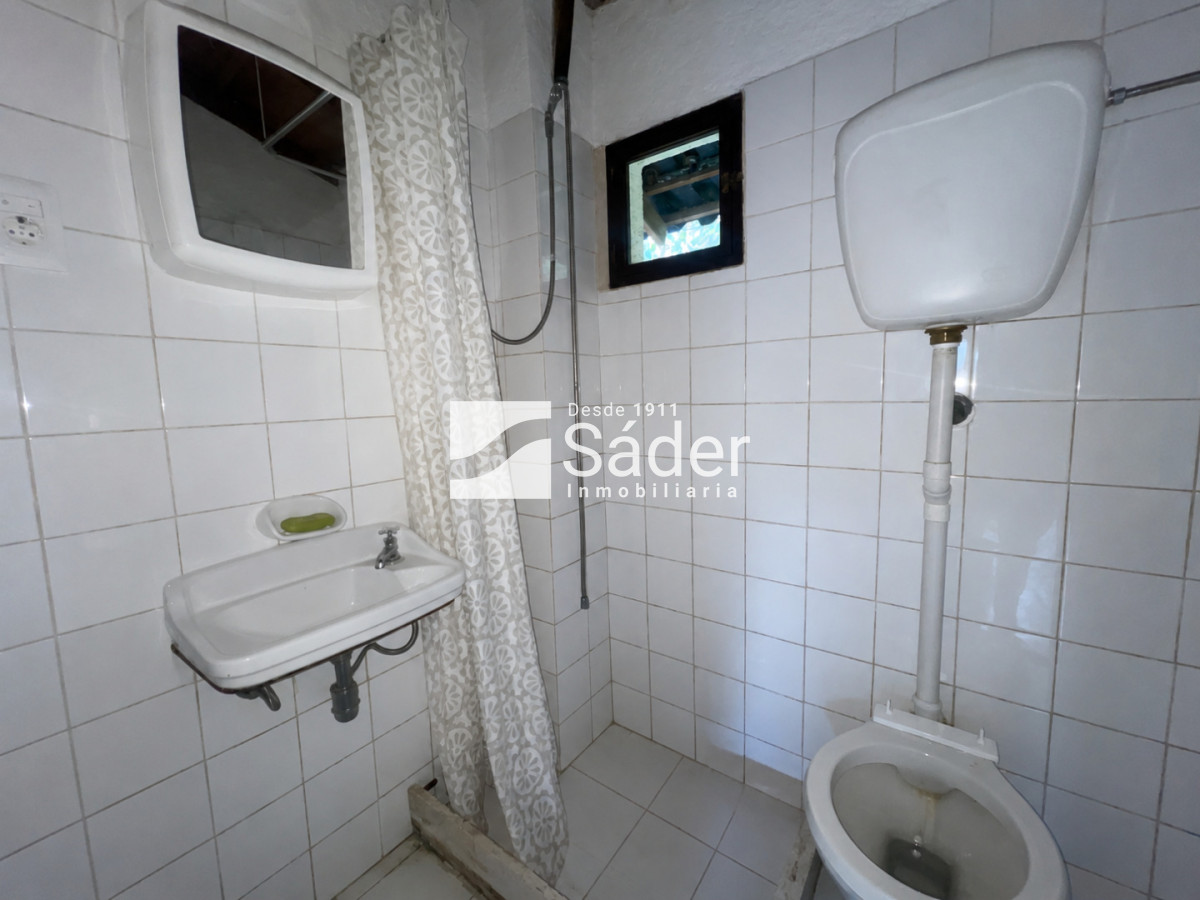 Local Comercial ID.4953 - VENTA EXCELENTE LOCAL COMERCIAL EN LA BARRA