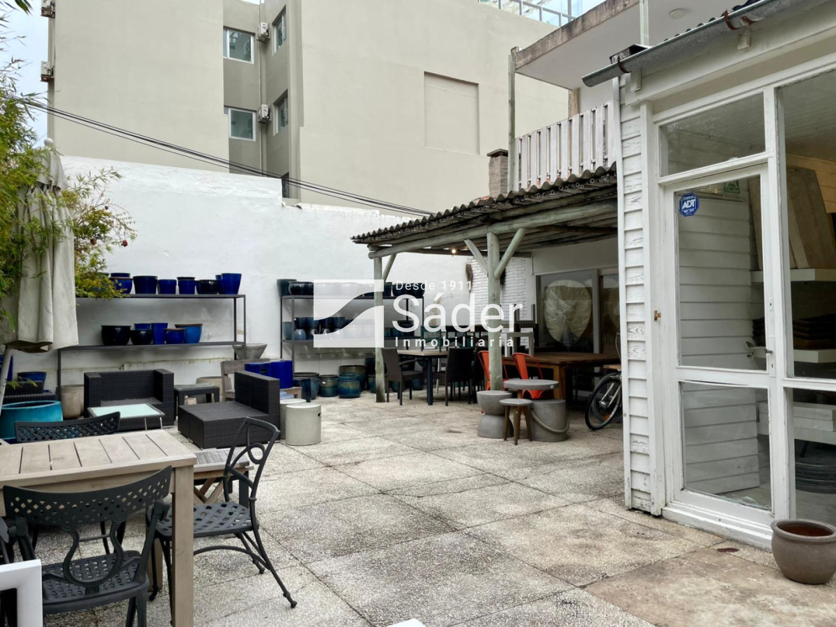 Local Comercial ID.5001 - Local comercial en calle 27 y 20