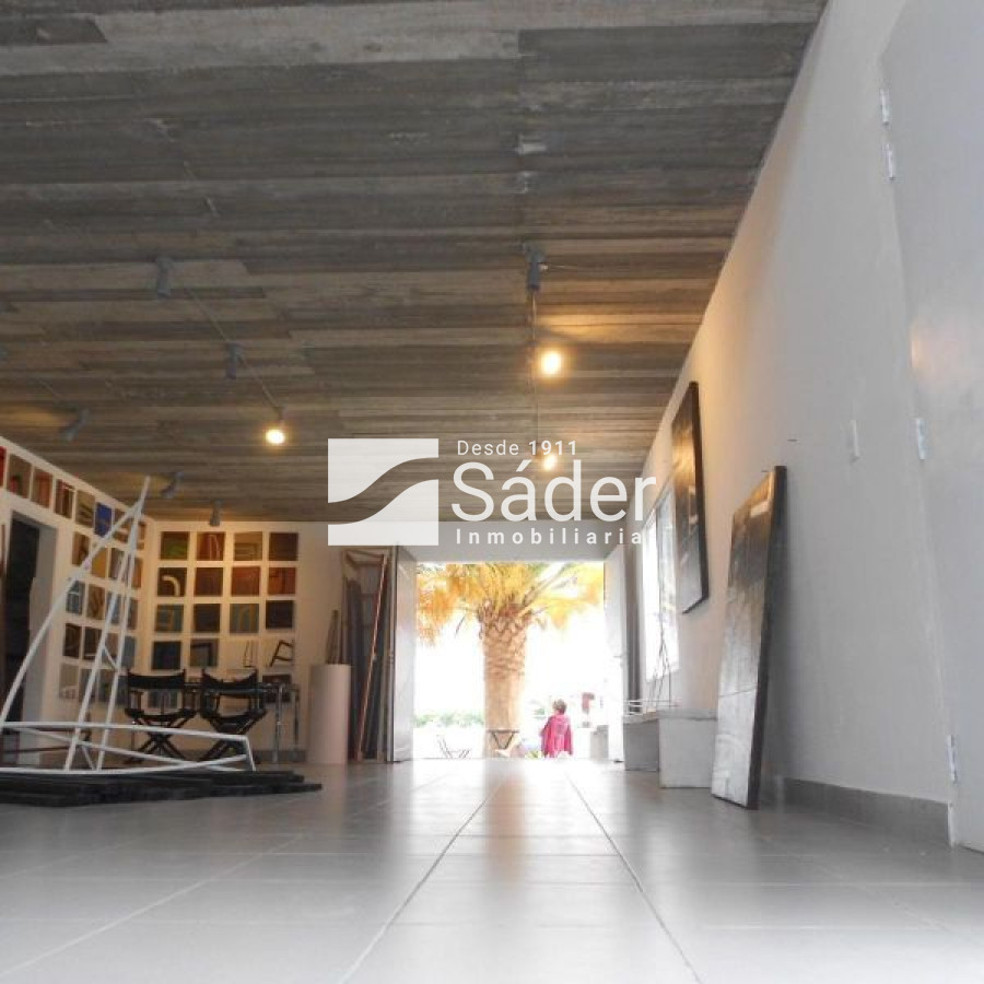 Local Comercial ID.1911 - Local Comercial en la Zona del Faro de Punta del Este