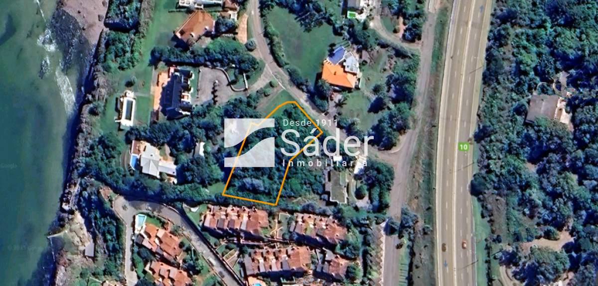 Terreno con vista al mar en Punta Ballena - GoPunta - Portal Inmobiliario de Punta del Este - Maldonado