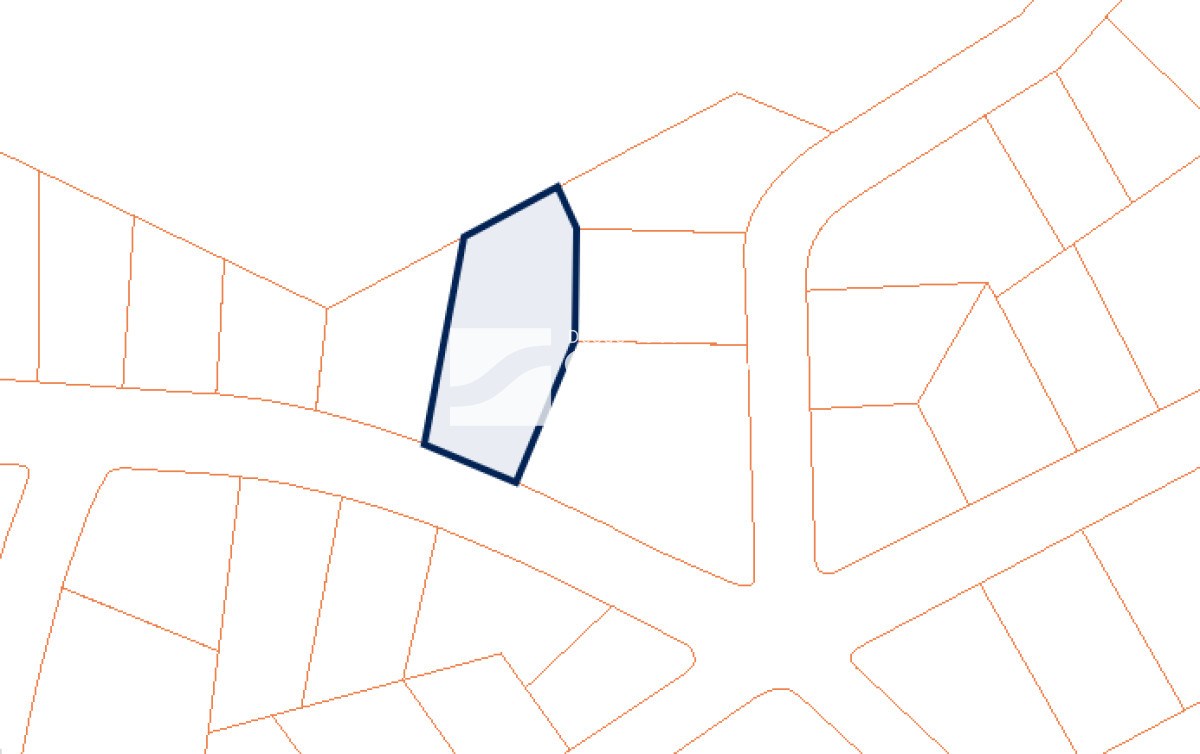 Terreno ID.3121 - Terreno único frente al Golf 3.433 m2 en barrio exclusivo