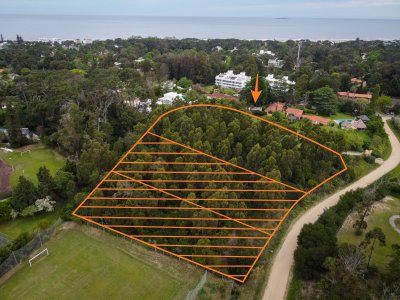 TERRENO EN VENTA EN RINCON DEL INDIO BUENA UBICACIÓN