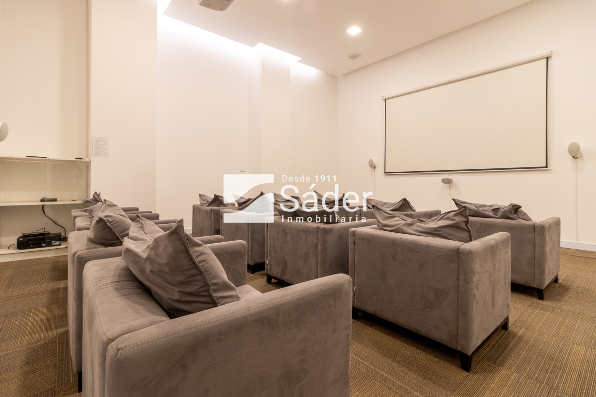 Apartamento ID.4428 - Apto en alquiler. Playa mansa 3 dormitorios en suite