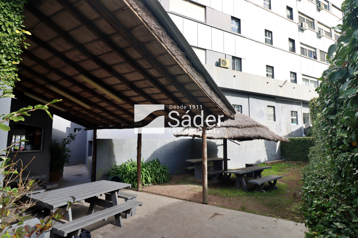 Apartamento ID.4596 - Apto en zona Cantegrill. 2 dormitorios y servicio