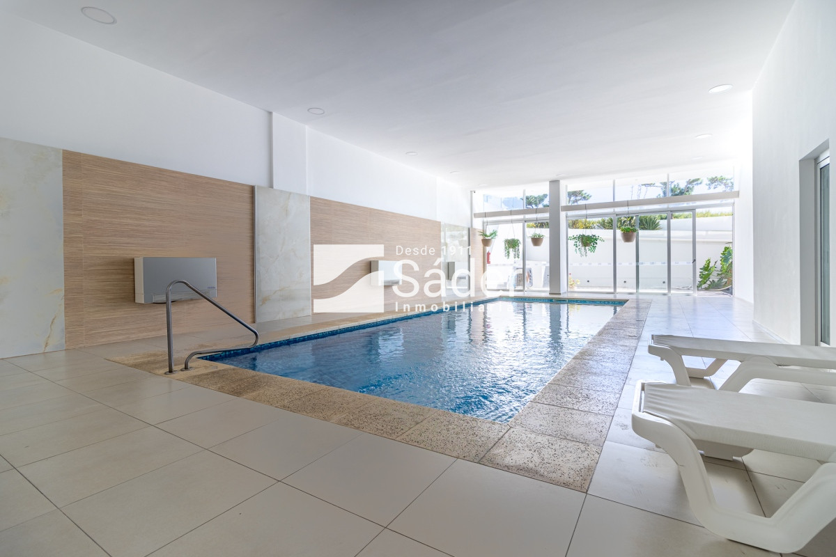 Apartamento ID.4428 - Apto en alquiler. Playa mansa 3 dormitorios en suite