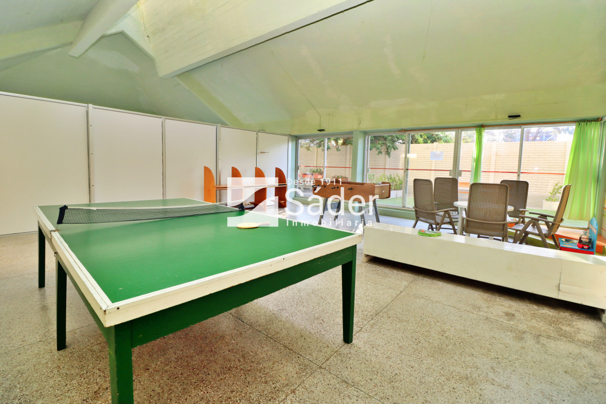 Apartamento ID.4337 - Apto sobre Av. Roosevelt, 2 Dorm con Suite y Parrillero 