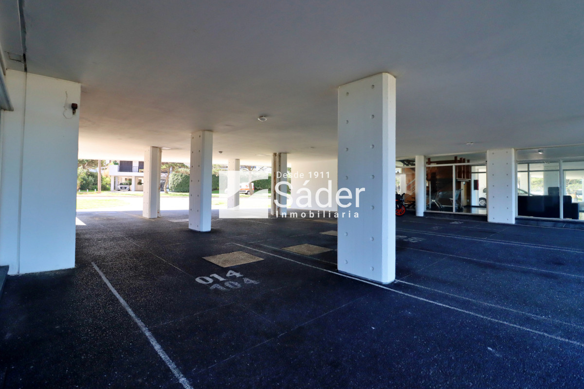 Apartamento ID.4370 - Apto 2 dormitorios, frente a playa mansa