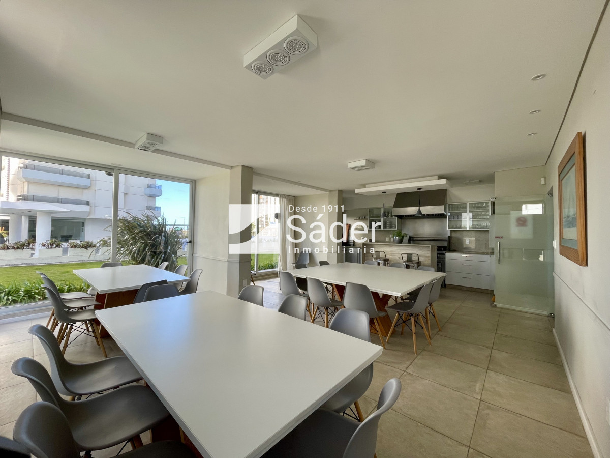 Apartamento ID.4277 - Apto. de 2 dormitorios, con vista al mar (Playa Brava, pda. 5)
