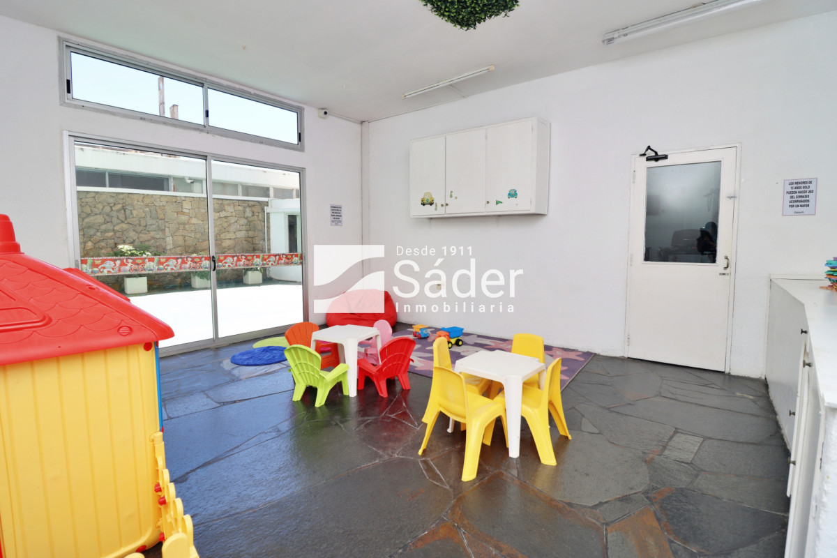 Apartamento ID.4551 - Apartamento en península. 3 dorm. Gran balcon