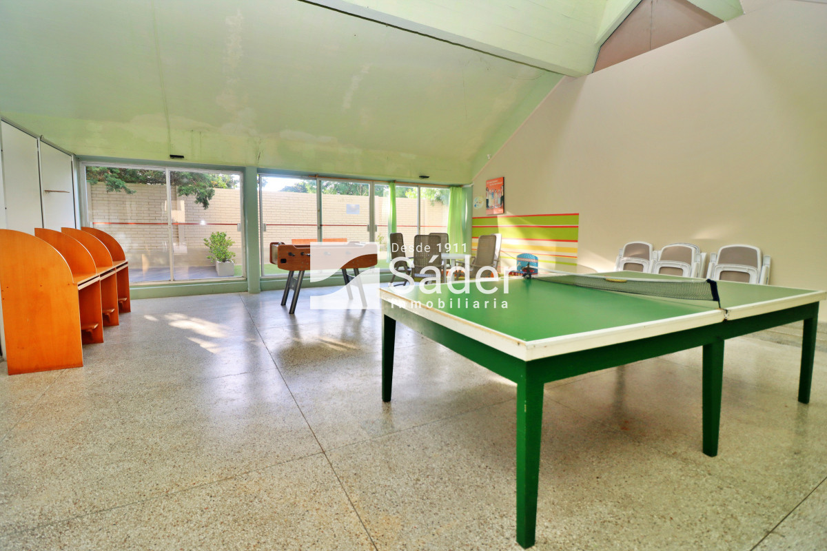 Apartamento ID.4337 - Apto sobre Av. Roosevelt, 2 Dorm con Suite y Parrillero 