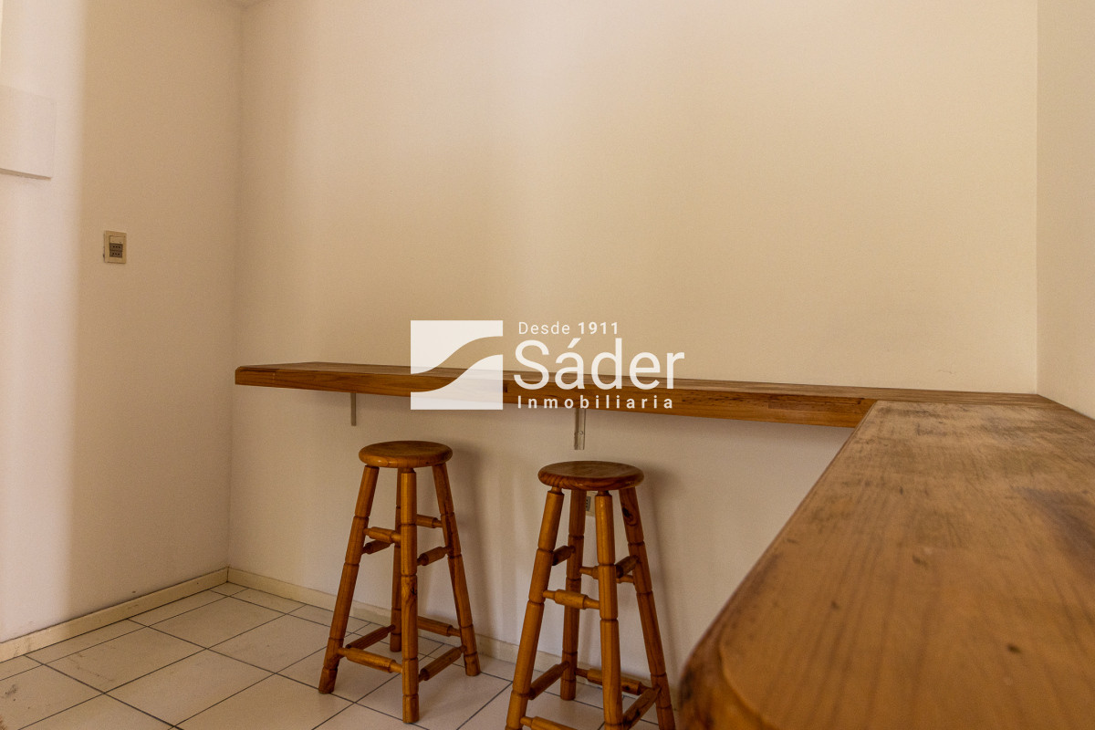 Apartamento ID.2518 - Apartamento en venta Playa Mansa 3 dormitorios