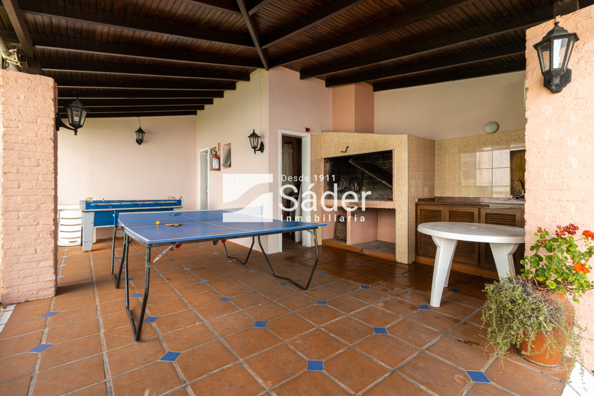 Apartamento ID.2518 - Apartamento en venta Playa Mansa 3 dormitorios
