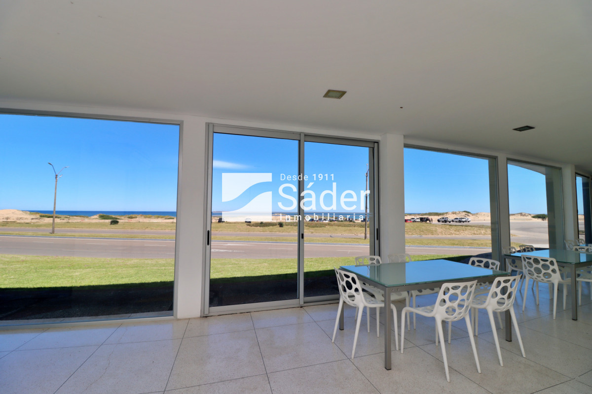Apartamento ID.4545 - Verano frente al mar, Parada 3 de la Brava 