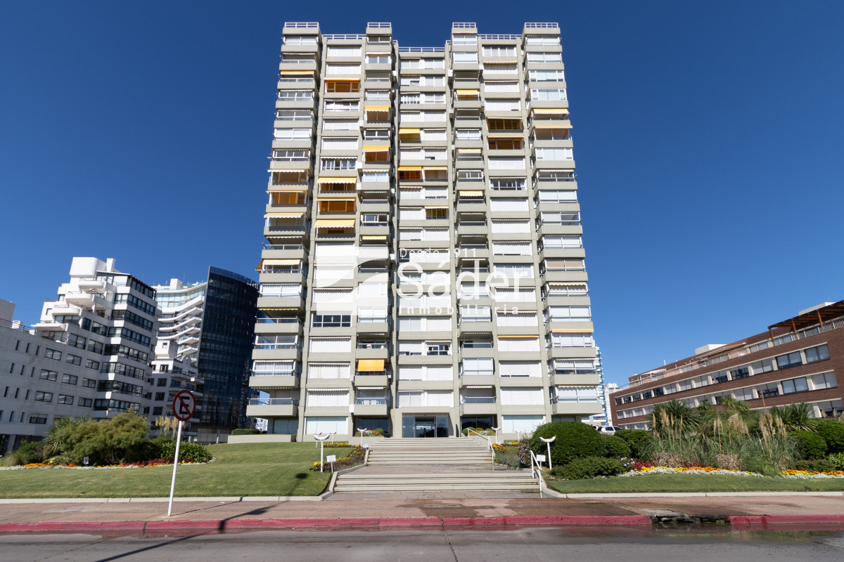 Apartamento ID.4464 - Apto frente al mar en Playa Mansa, pda. 3 