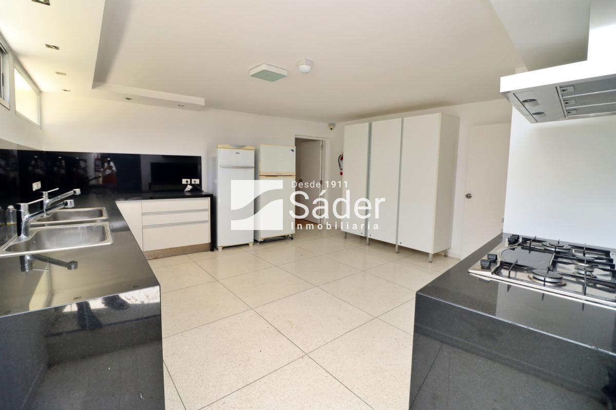 Apartamento ID.4545 - Verano frente al mar, Parada 3 de la Brava 