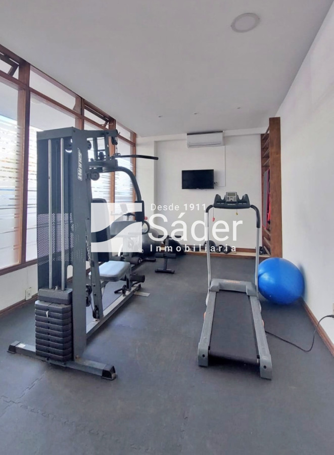Apartamento ID.4615 - Apto 2 Dormitorios en la Península, sobre Av. Gorlero 