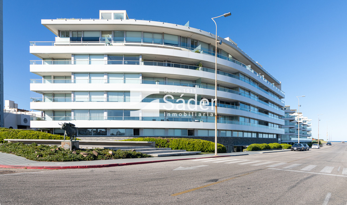 Apartamento ID.3192 - Apartamento en venta Peninsula 4 dormitorios