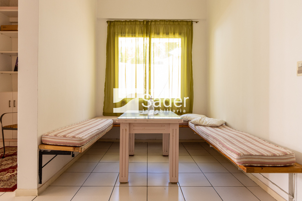 Apartamento ID.2518 - Apartamento en venta Playa Mansa 3 dormitorios