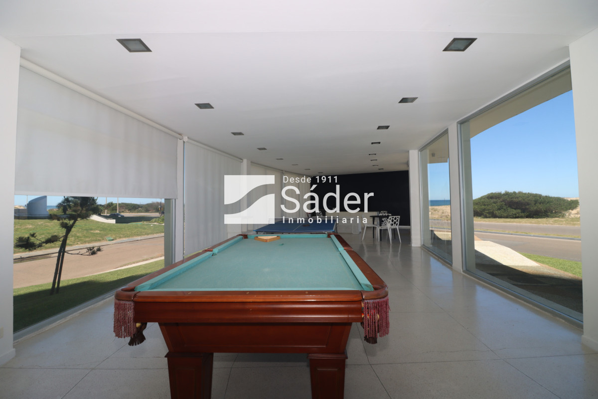 Apartamento ID.4545 - Verano frente al mar, Parada 3 de la Brava 
