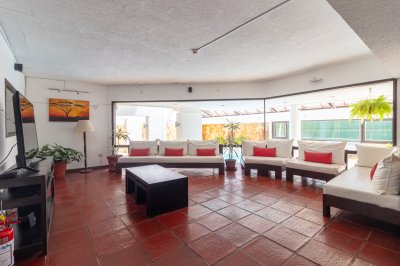 Apartamento de 1 dormitorio en venta sobre Av. Roosevelt ? Punta del Este