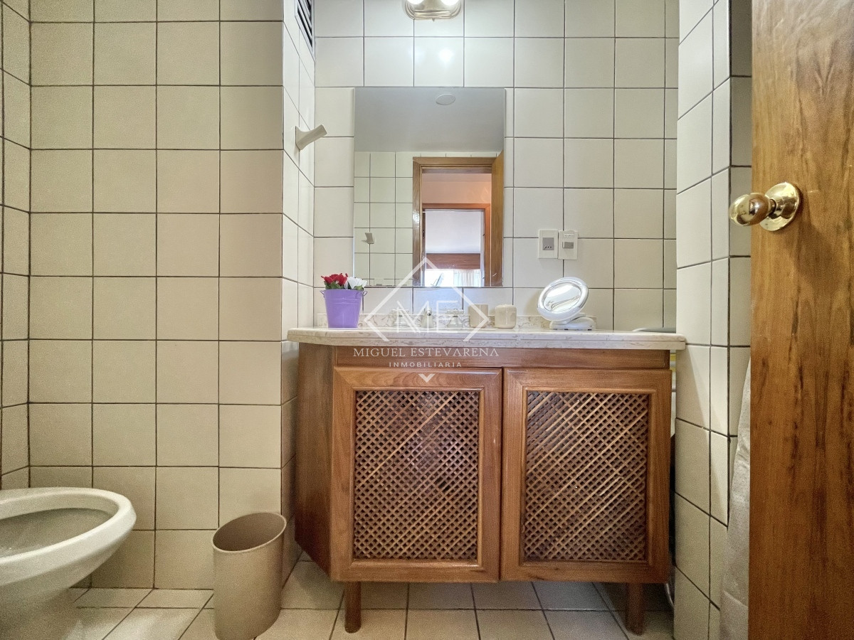 Apartamento ID.799 - VENTA DE APARTAMENTO DE 2 DORMITRIOS EN MANSA A PASOS DE ENJOY