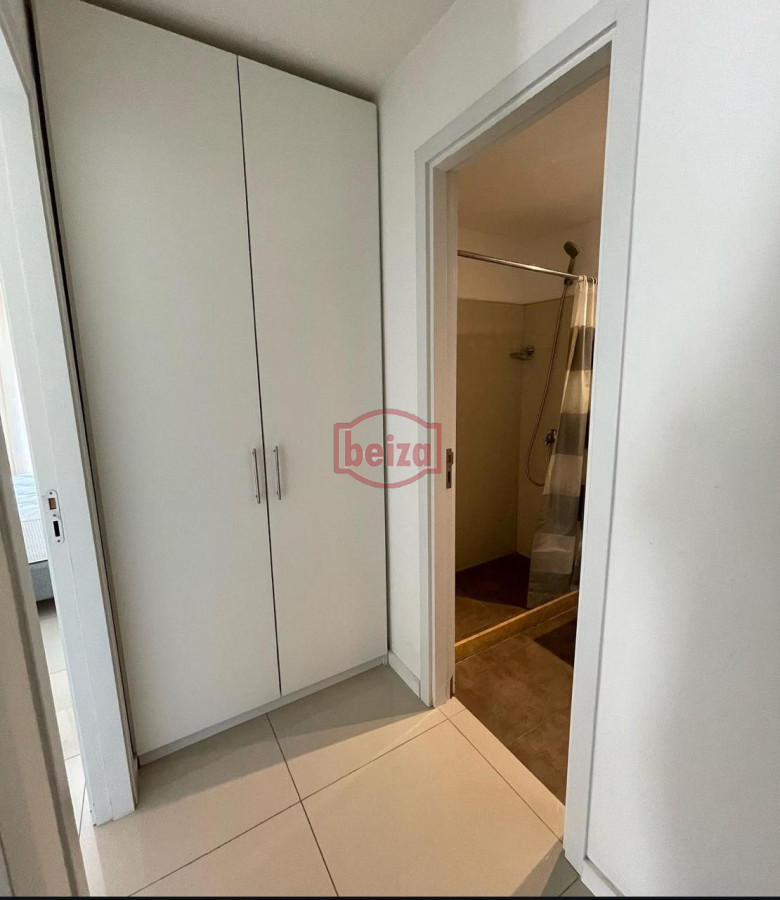 Apartamento ID.166412/Venta-apartamento-1-dormitorio-frente-mal-Playa-Mansa - venta en maldonado