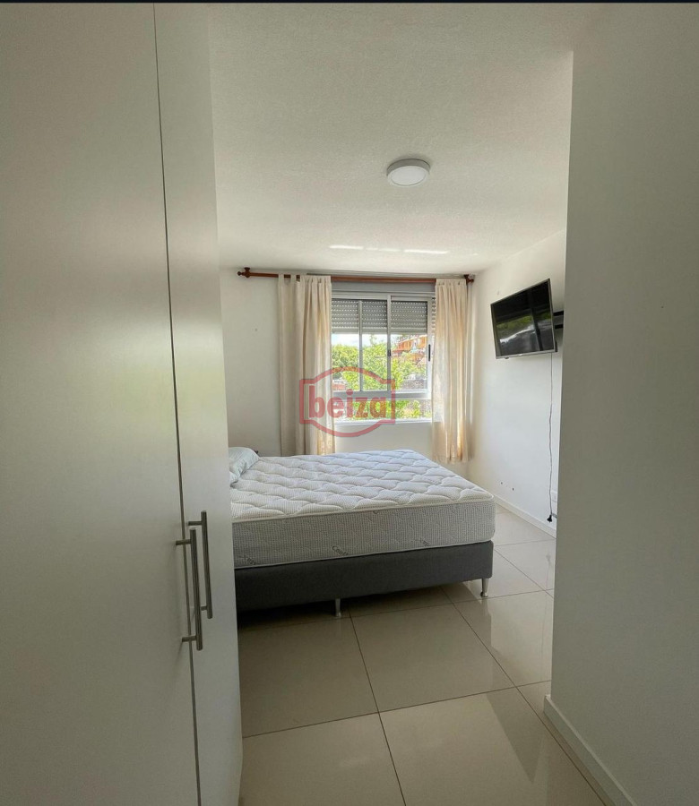 Apartamento ID.166412/Venta-apartamento-1-dormitorio-frente-mal-Playa-Mansa - venta en maldonado