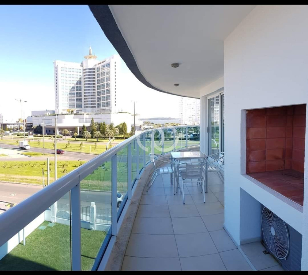 Apartamento ID.327 - Casino Tower