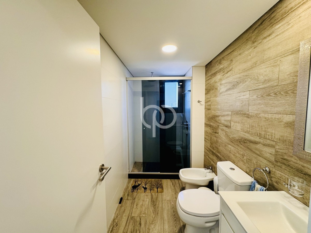 Apartamento ID.330 - APARTAMENTO UBICADO A PASOS DEL SHOPING Y CENTROS MEDICOS