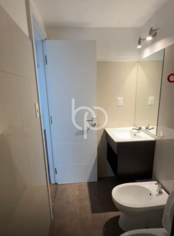 Apartamento ID.366 - Venta apartamento en Edificio Cardinal