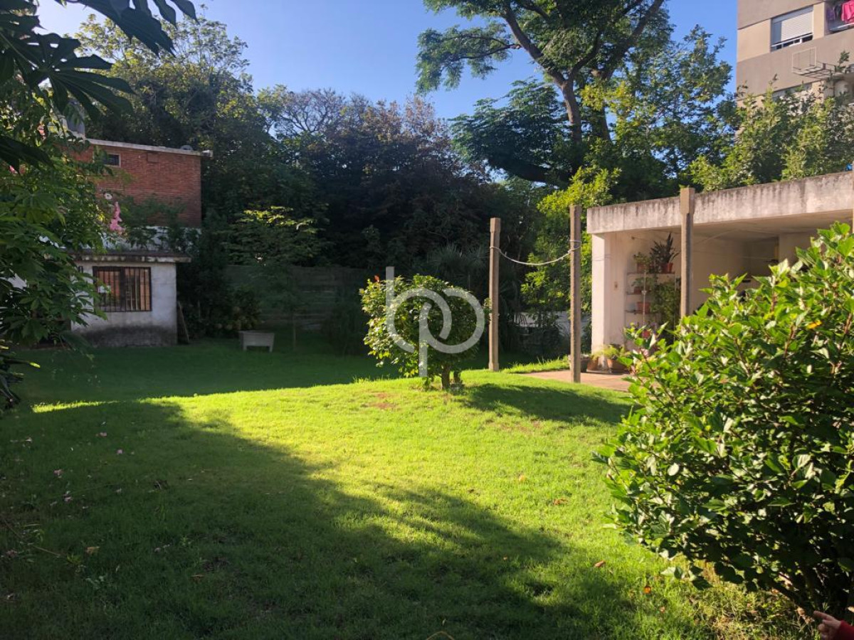 Casa ID.378 - Casa Sobre Av Joaquin de Viana