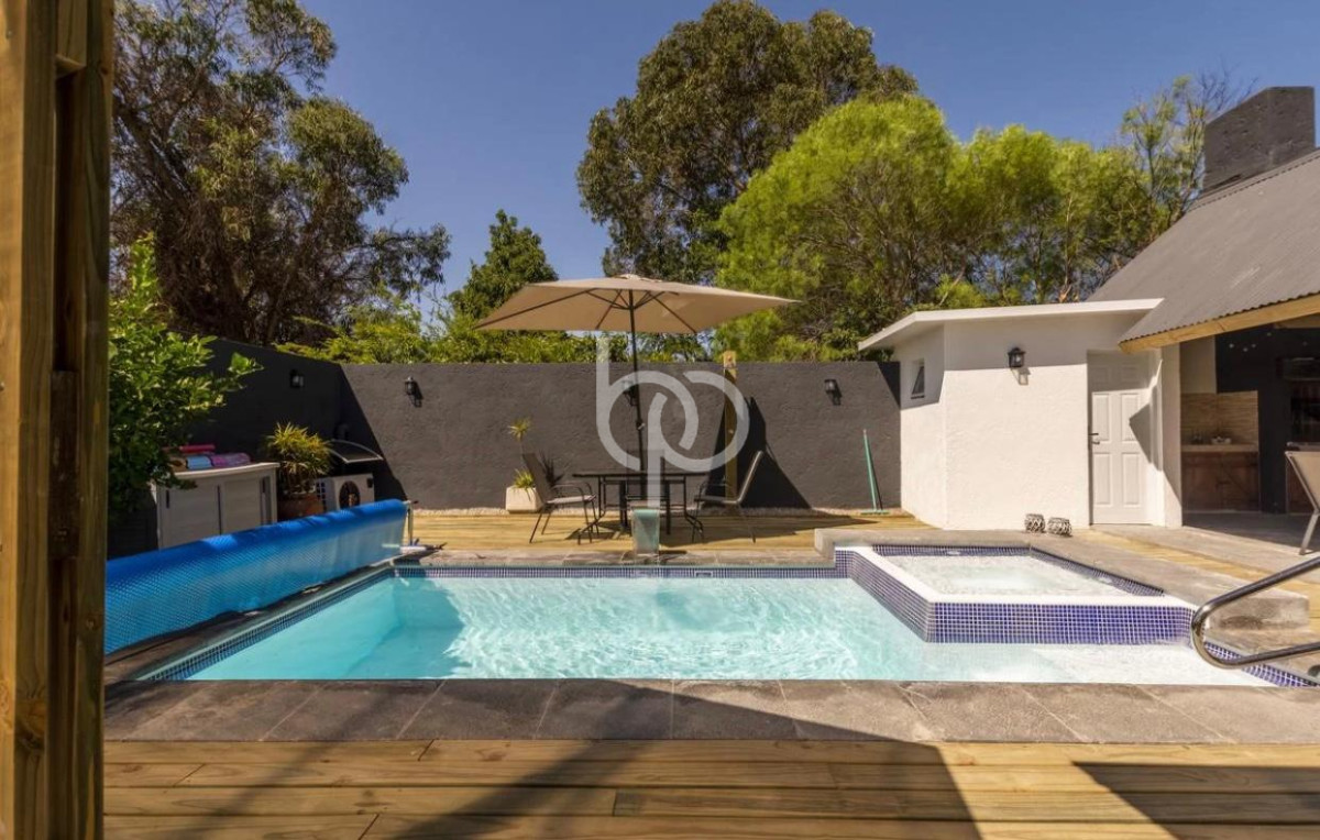 Casa ID.359 - Hermoso Chalet en Pinares