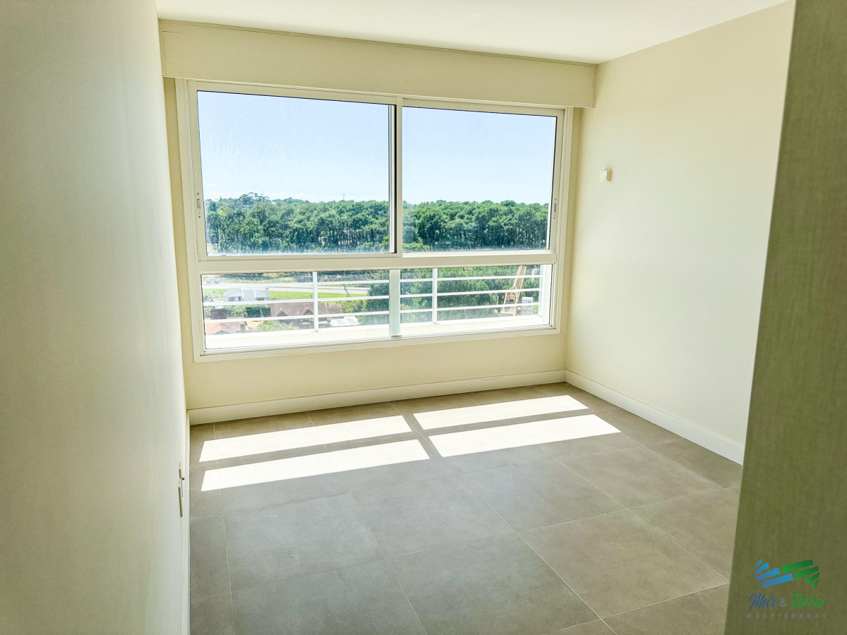 Apartamento ID.5262 - Torre Greenlife. 2 Dormitorios con 3 baños. OPORTUNIDAD EN PUNTA DEL ESTE!