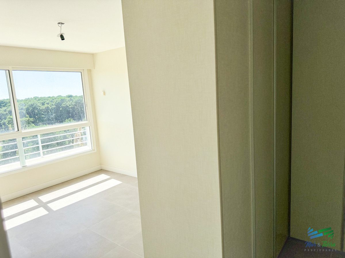 Apartamento ID.5262 - Torre Greenlife. 2 Dormitorios con 3 baños. OPORTUNIDAD EN PUNTA DEL ESTE!