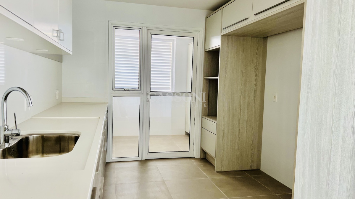 Apartamento ID.4669 - Greenlife. 3 Dormitorios con 4 baños. OPORTUNIDAD.