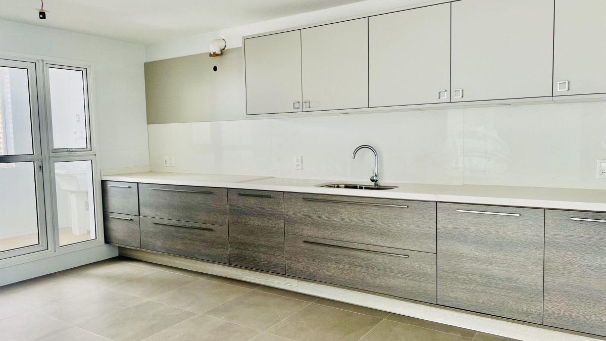 Apartamento ID.4671 - Greenlife. 3 Dormitorios con 3 baños. OPORTUNIDAD.